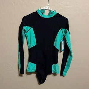NWt Oneill wetsuit size M